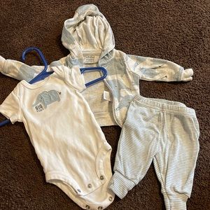 Baby Boy Clothing. First two are newborn & last 3 are 3-6 Months